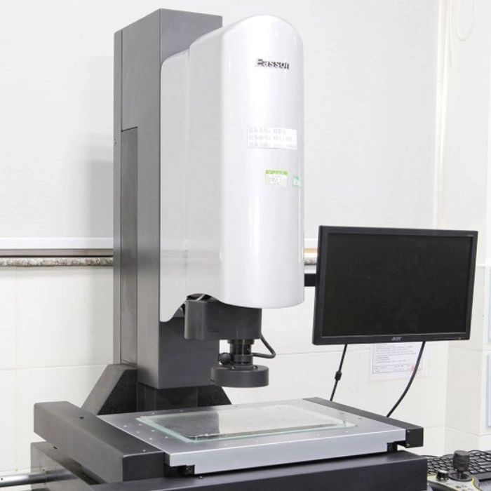 Optical profile projector for dimensional inspection of precision metal components